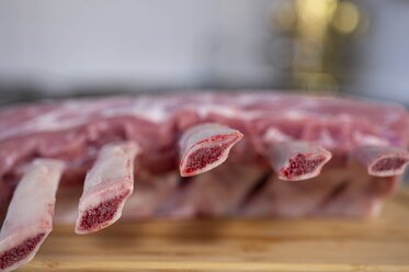 Take the veal out of the fridge 