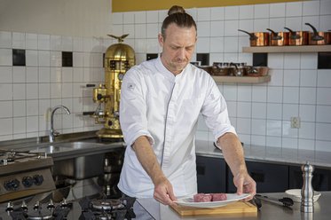 Take the veal out of the fridge
